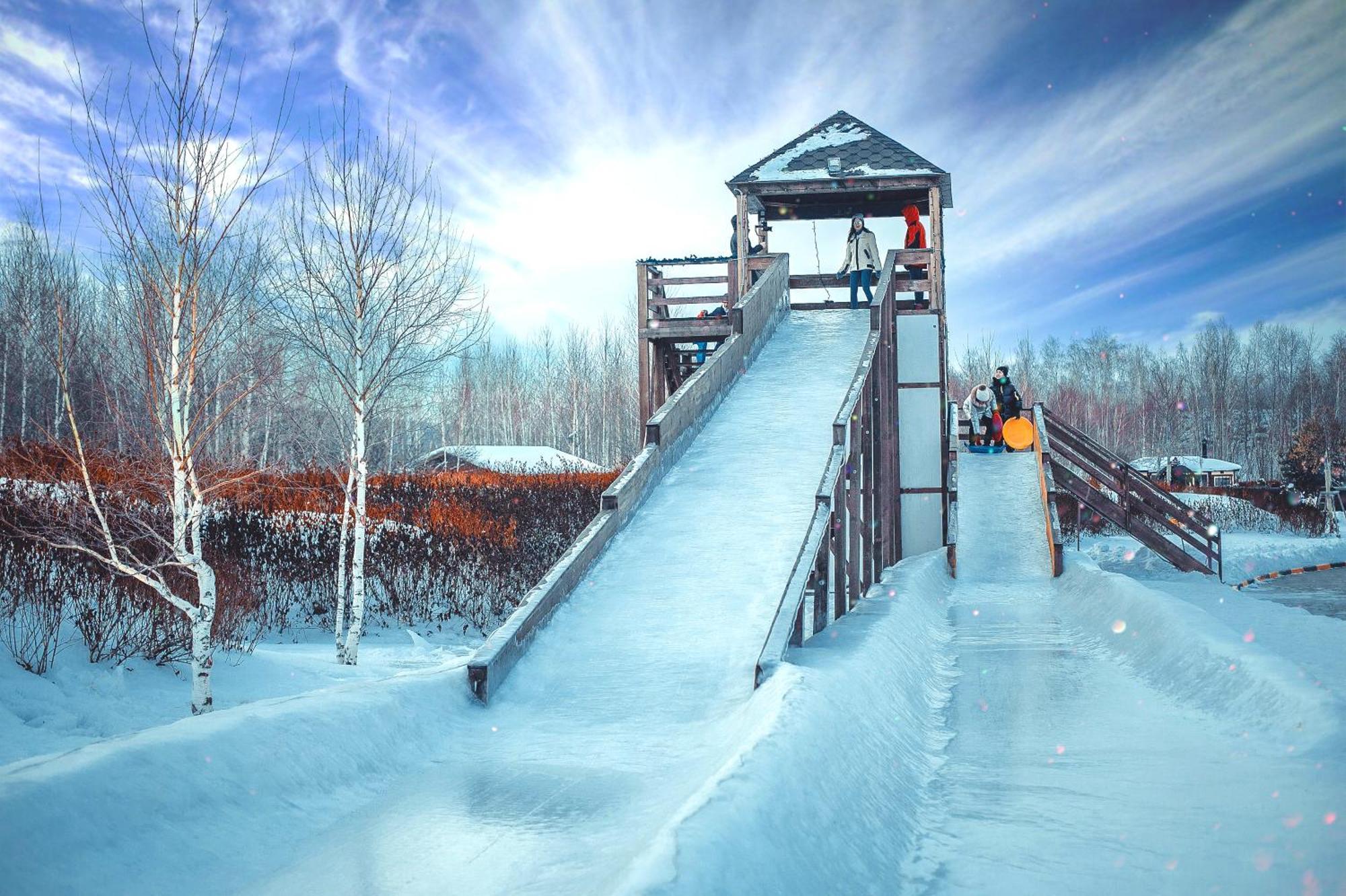 Rixos Borovoe Hotel Shchūchīnsk Bagian luar foto The observation tower at the top of the hill